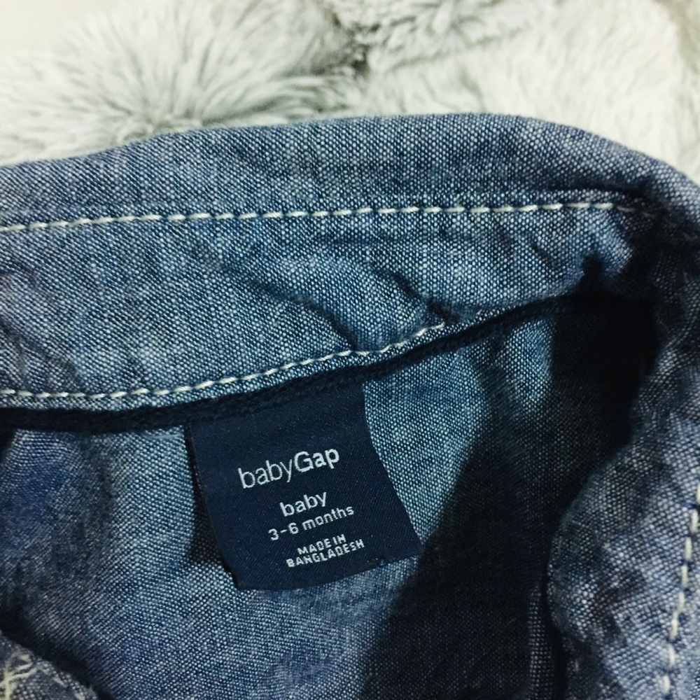 Baby GAP Romper 3-6 months - Picture 2 of 4